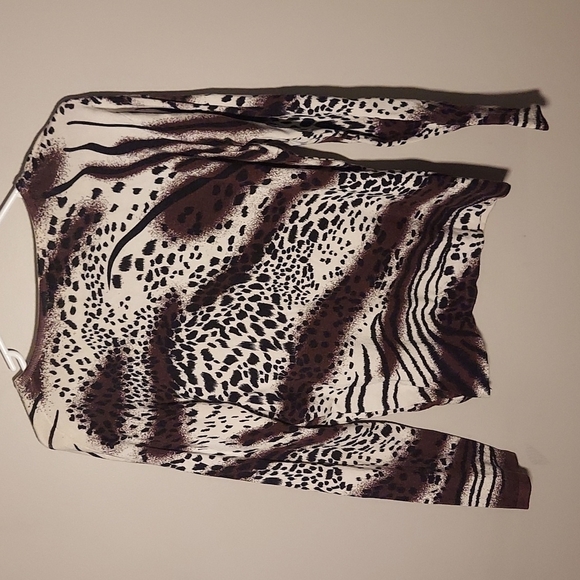 Pierri New York leopard printed Blouse 👚 - Picture 7 of 11